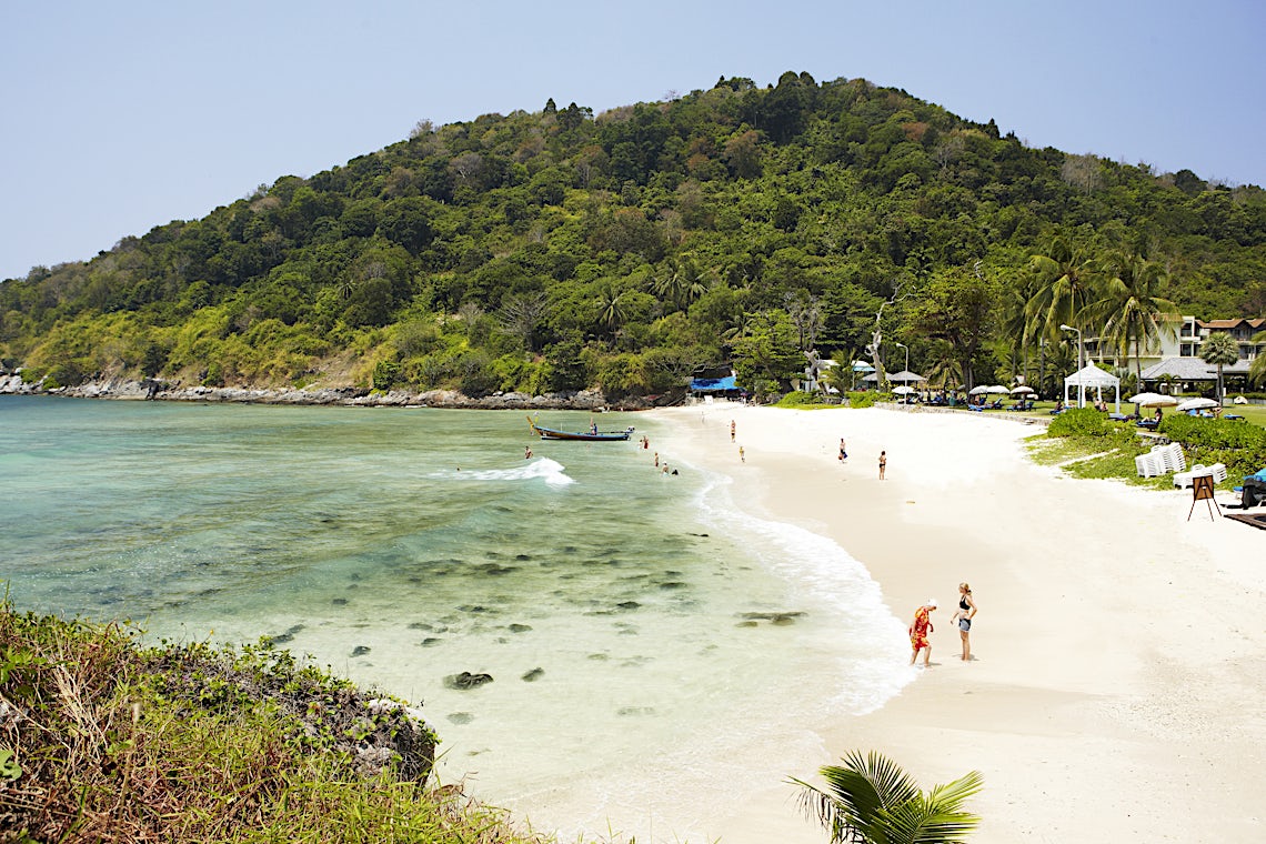 Tri Trang Beach, Phuket, Thaimaa, kuva 1/ 12