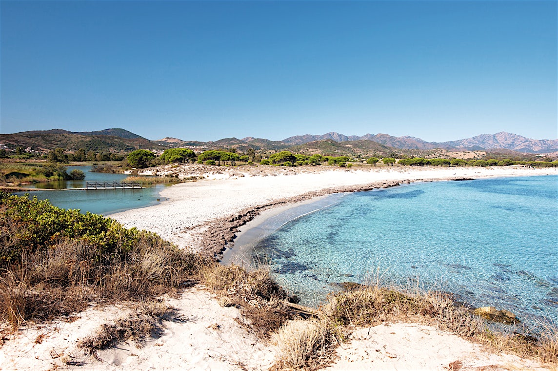 Budoni, Sardinia, Italia, bilde 1 av 9